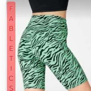 high waisted shorts,9" tiger stripe Xxs Fabletics